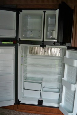 RV refrigerator